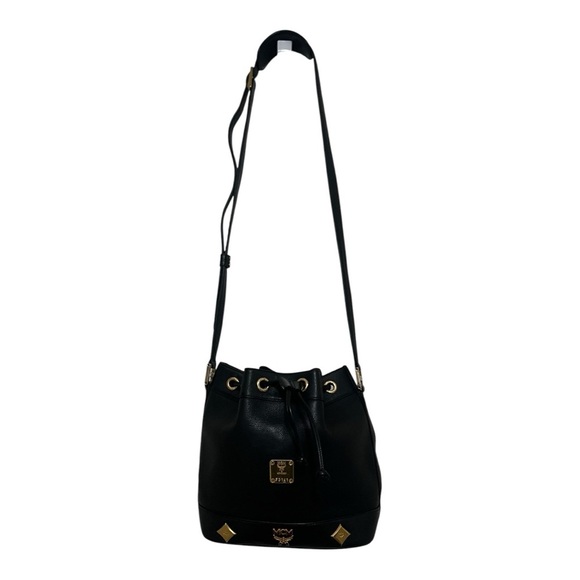 MCM EUC Vintage Drawstring Bucket Bag Black Gold Hardware Leather Crossbody - Picture 2 of 16